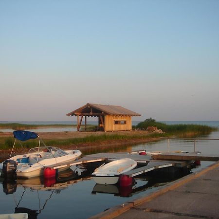 Vaibla Holiday Center Exterior photo